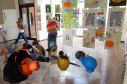 Obras produzidas pelos alunos do Centro Juvenil de Artes Plásticas (CJAP) estão em exposição. A mostra apresenta pinturas, desenhos, esculturas, entre outras técnicas, feitas pelas turmas do segundo semestre de 2013. Curitiba, 25 de março de 2014