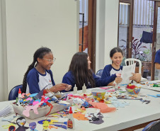 Centro Juvenil de Artes Plásticas oferece vivência artística à escolas. Foto: Helena Godoy/SEEC