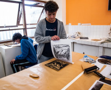 Obras de jovens talentos do CJAP vão compor a exposição de Fernando Calderari. Foto: Kraw Penas/SEEC 