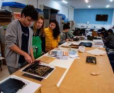 Obras de jovens talentos do CJAP vão compor a exposição de Fernando Calderari. Foto: Kraw Penas/SEEC 