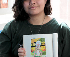 Professora e alunas de desenho avançado do CJAP são selecionadas no Concurso de Ilustração do Sesc. Foto: Anderson Tozato/SEEC