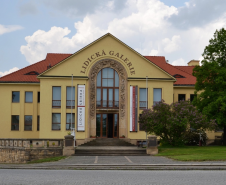 Diretor do Centro Juvenil de Artes Plásticas do Paraná integra júri de concurso internacional de arte infantil. Foto: Divulgação