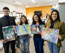 Alunos do Centro Juvenil de Artes Plásticas são classificados em concurso da Polônia. Fotos: Kraw Penas/SEEC