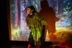 Turma de teatro do Centro Juvenil de Artes Plásticas se apresenta no Miniauditório do Teatro Guaíra