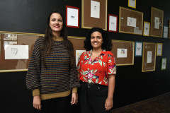 Exposição "Voz" apresenta trabalhos de crianças e adolescentes do projeto Transforme Sorrisos, comandado por Ana Nísio e Isadora Macedo. 