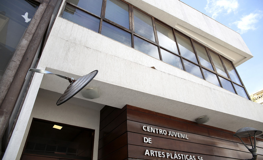 Centro Juvenil de Artes Plásticas abre inscrições para oficinas gratuitas de Moda e Cinema. Foto: Anderson Tozato/SEEC