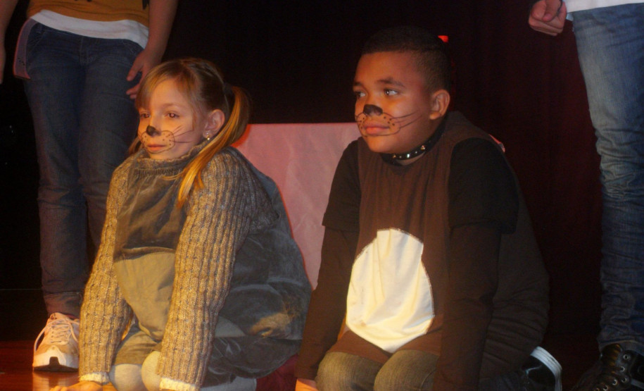 Centro Juvenil de Artes Plásticas abre novas turmas infantis de teatro Centro Juvenil de Artes Plásticas abre novas turmas infantis de teatro