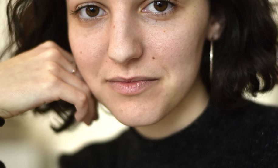 Luiza Urban faz o lançamento do livro com ilustrações próprias no sábado, dia 31 de agosto. O livro de contos de fadas foi escrito para ela por sua mãe, Zelia Brandão.