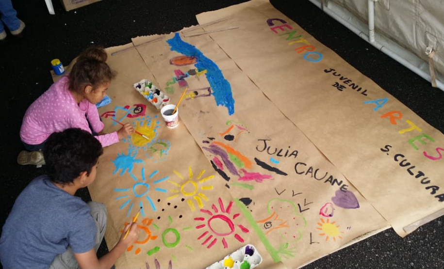 CJA e MUPA no Centro Histórico Divertido Pintura com tinta guache em papel kraft é uma das atividades destinada a toda a família e será ofertada pelo Centro Juvenil de Artes.